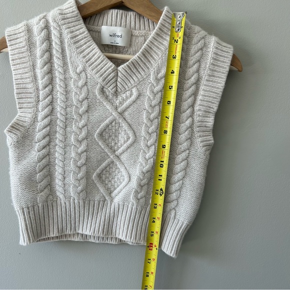 SOLD - Aritzia Wilfred Alps Vest Wool Cropped Knit Vest Size Small Beige - Picture 6 of 7